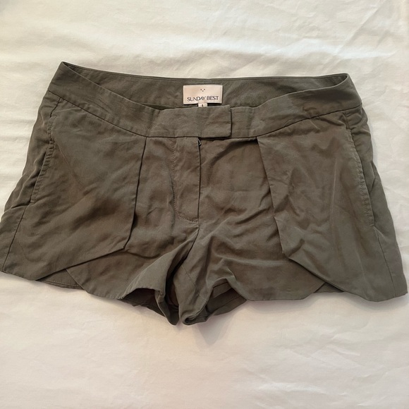 SUNDAY BEST Low Rise Khaki Shorts - Picture 6 of 6
